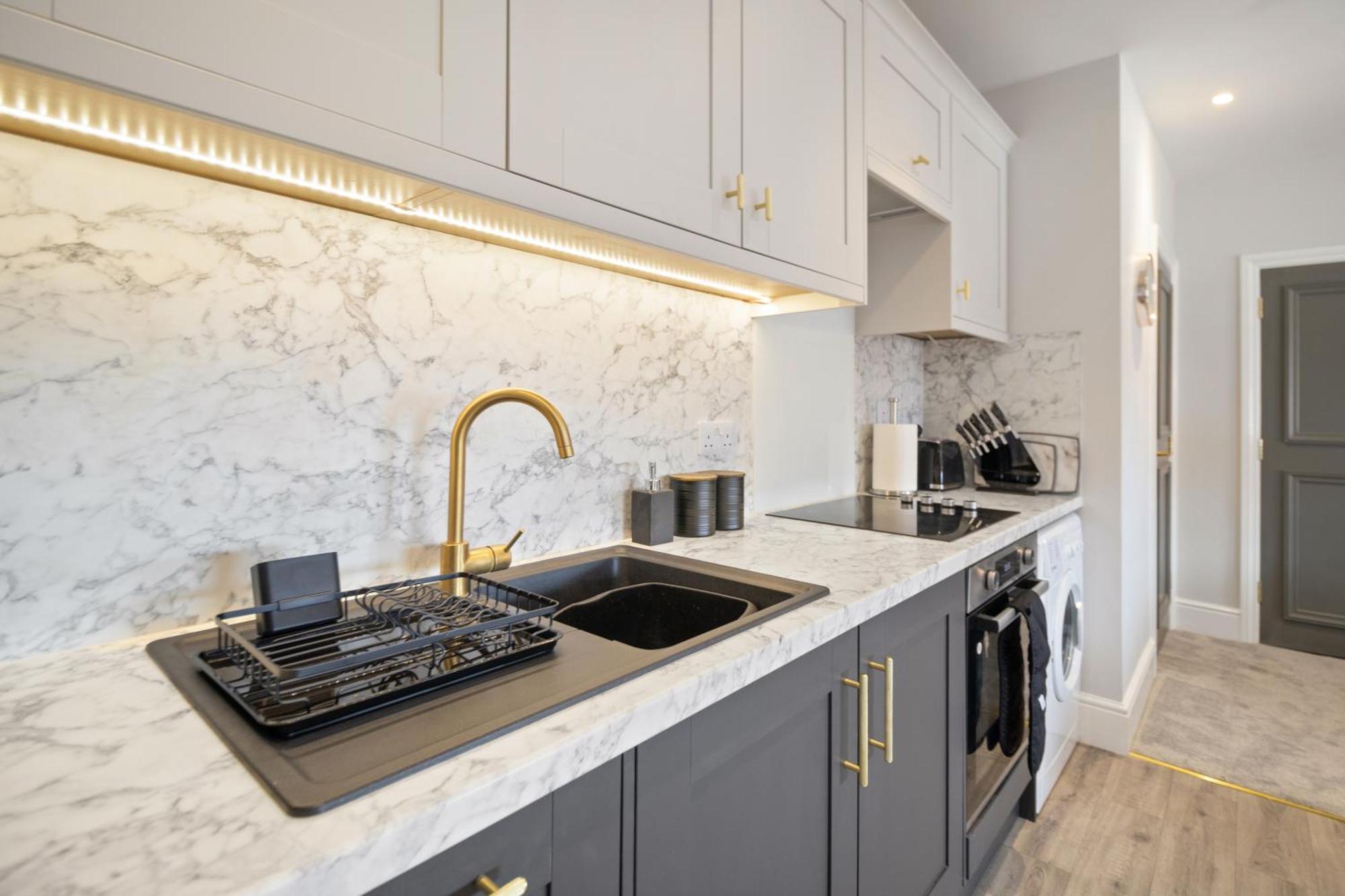 Whiskawaystays - Victoria House - Apartment 6 Worcester Esterno foto